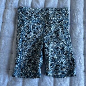 Tuckernuck Sport Hydrangea Print Biker Shorts